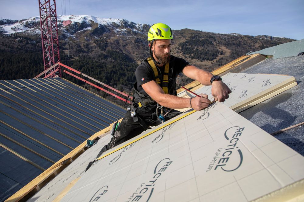 Installation des panneaux de sarking eurotoit montagne
