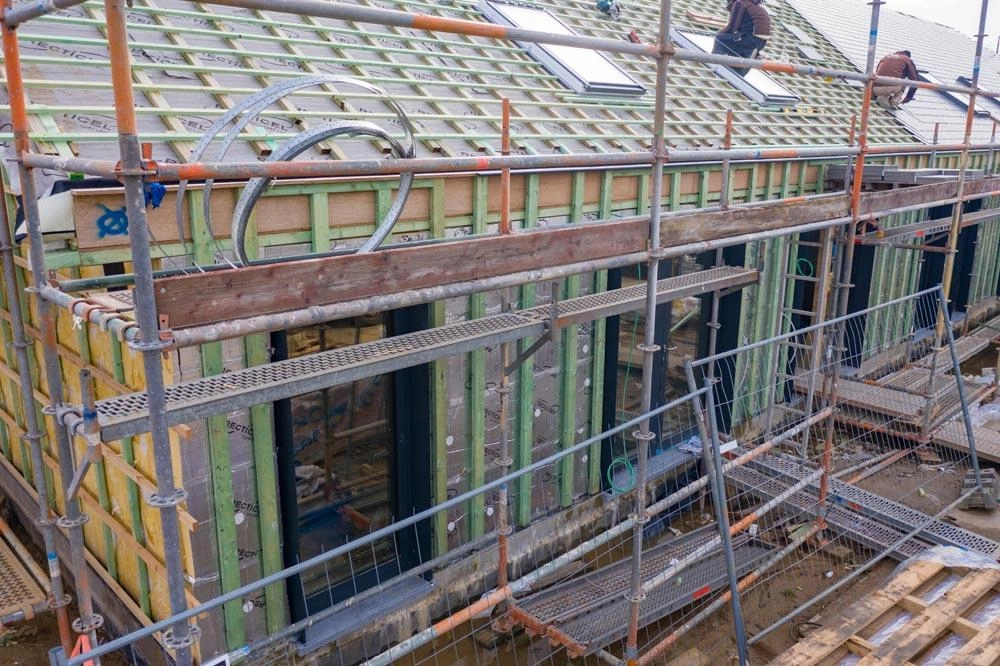 Nouveau projet de construction Ubuntu à Avelgem isolé avec isolation de toiture inclinée Powerroof Max