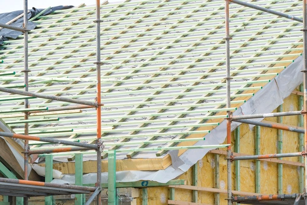 Nouveau projet de construction Ubuntu à Avelgem isolé avec isolation de toiture inclinée Powerroof Max