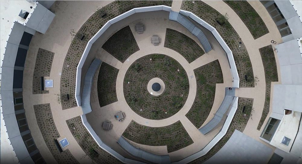 « Le Nid » : un nouveau bâtiment efficace sur le plan énergétique et fonctionnel pour TVH Equipment - Recticel Eurothane Silver