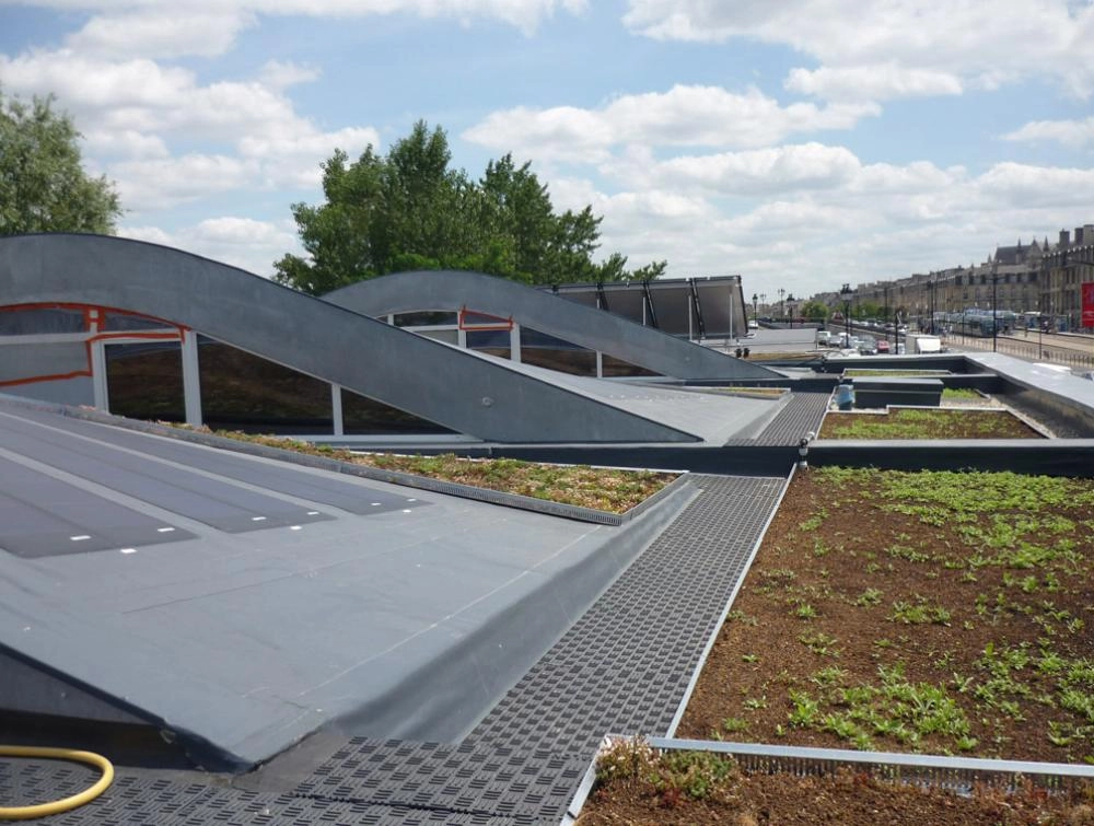 Isolant Eurothane Autopro SI toiture-terrasse béton